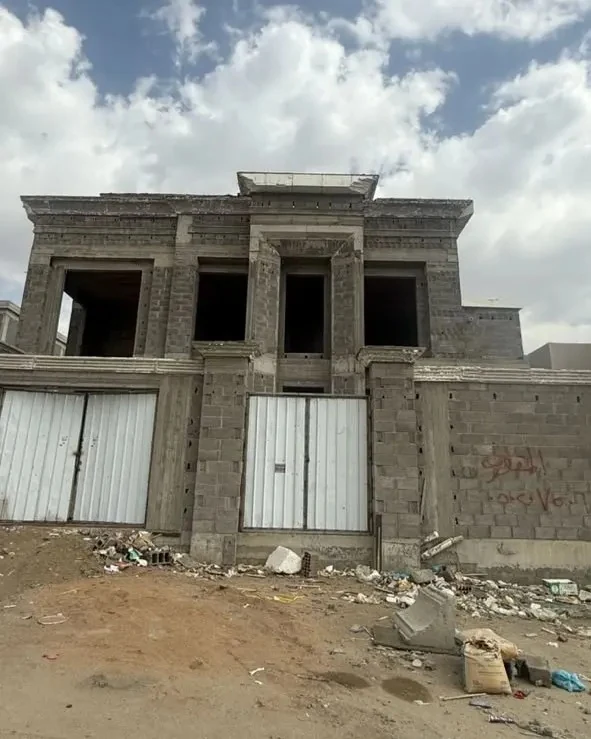Avani Villa — On site · 01
